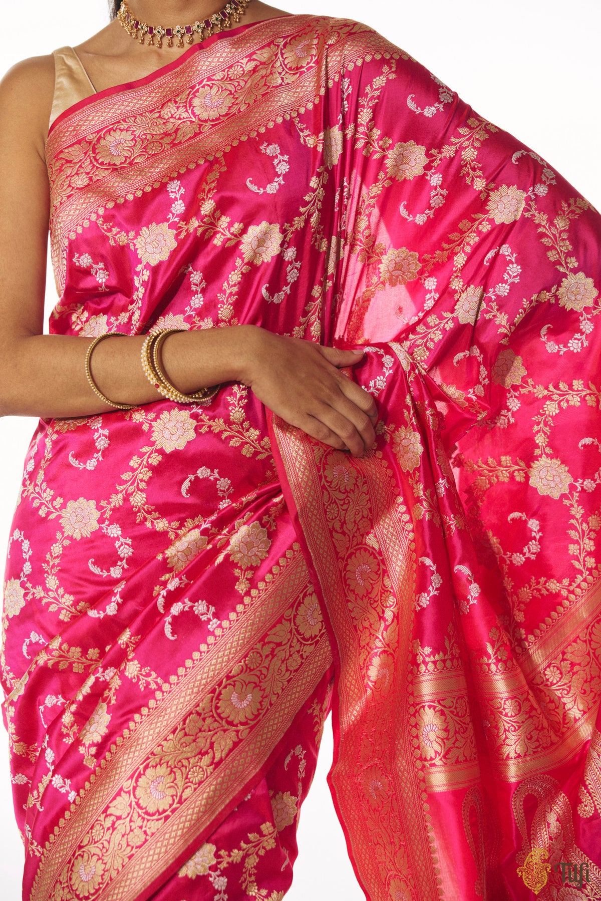 'Vasundhara' Red-Rani Pink Pure Katan Silk Banarasi Handloom Saree