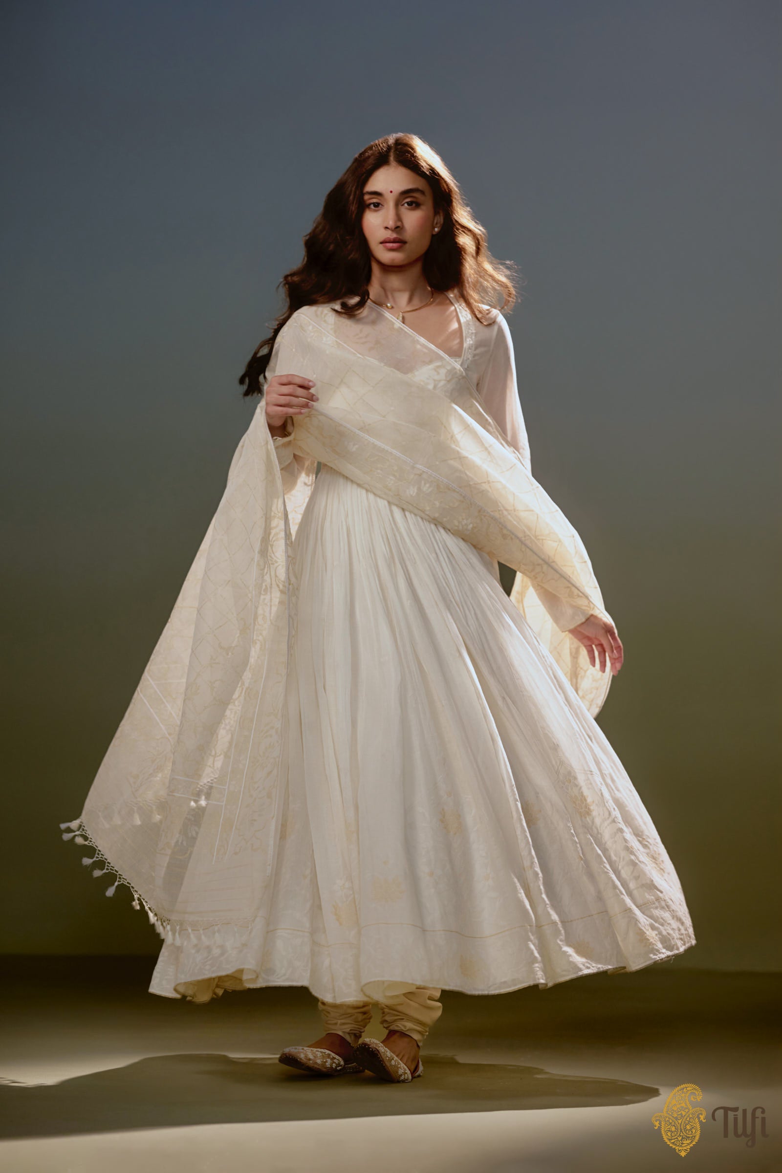 Anarkali Linen Churidar Buy Online Desinger Anarkali Salwar Suit Embroidered Silk In Sea Anarkali Linen Churidar Buy Online Desinger Anarkali Salwar Suit Embroidered Silk In Sea