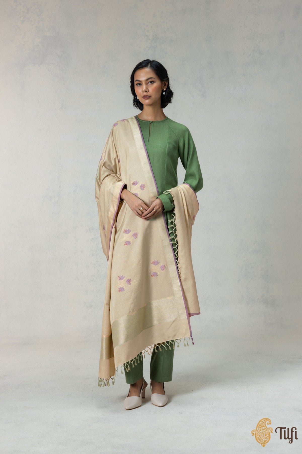 Beige Silk-Wool Banarasi Handloom Dupatta