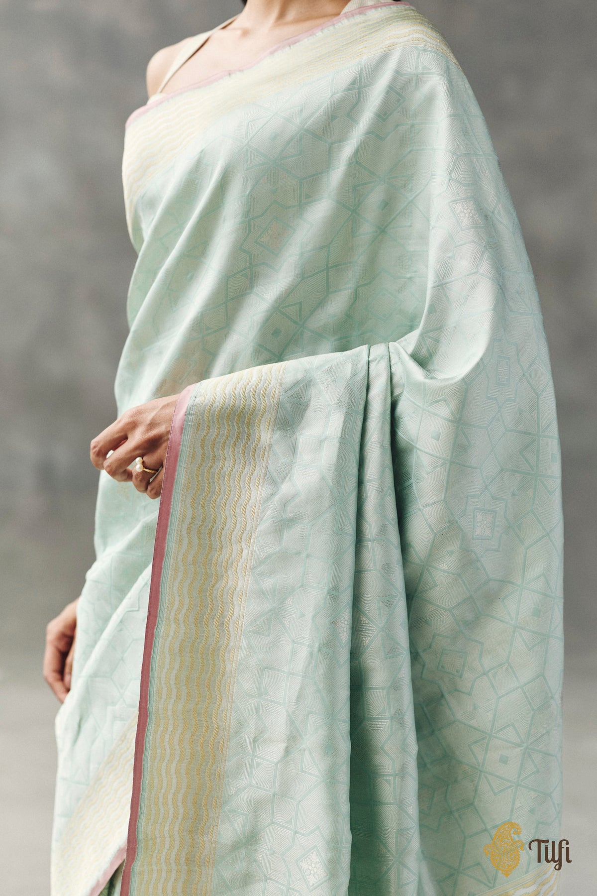 Light Blue Pure Katan Silk Banarasi Handloom Saree