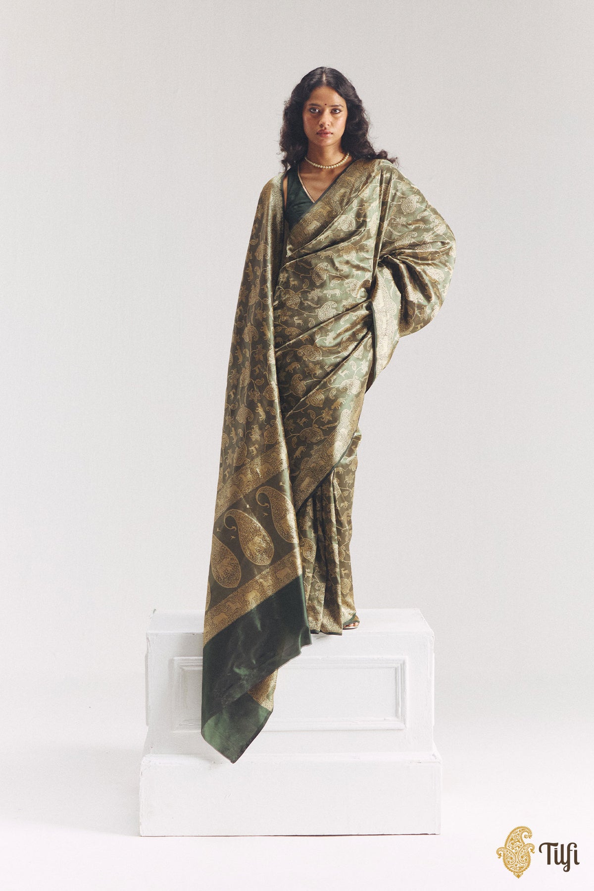 'Aranyika' Bottle Green Pure Katan Silk Banarasi Handloom Shikargah Saree