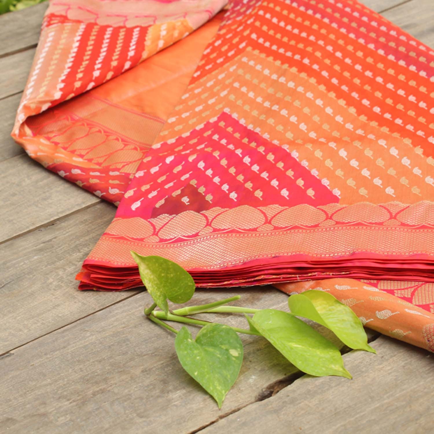 Rangkat Pure Katan Silk Banarasi Handloom Saree - Tilfi