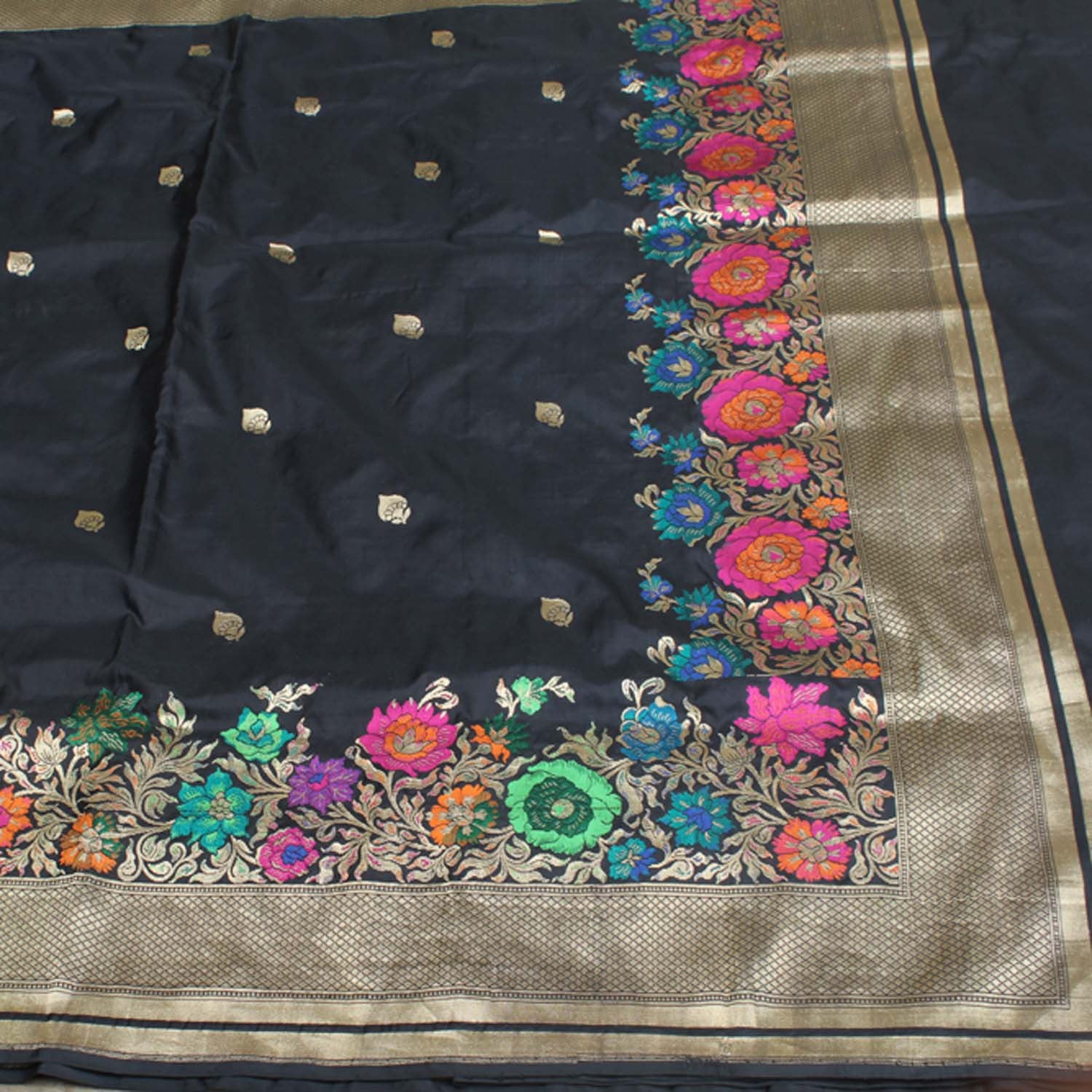 Black Pure Katan Silk Banarasi Handloom Saree - Tilfi