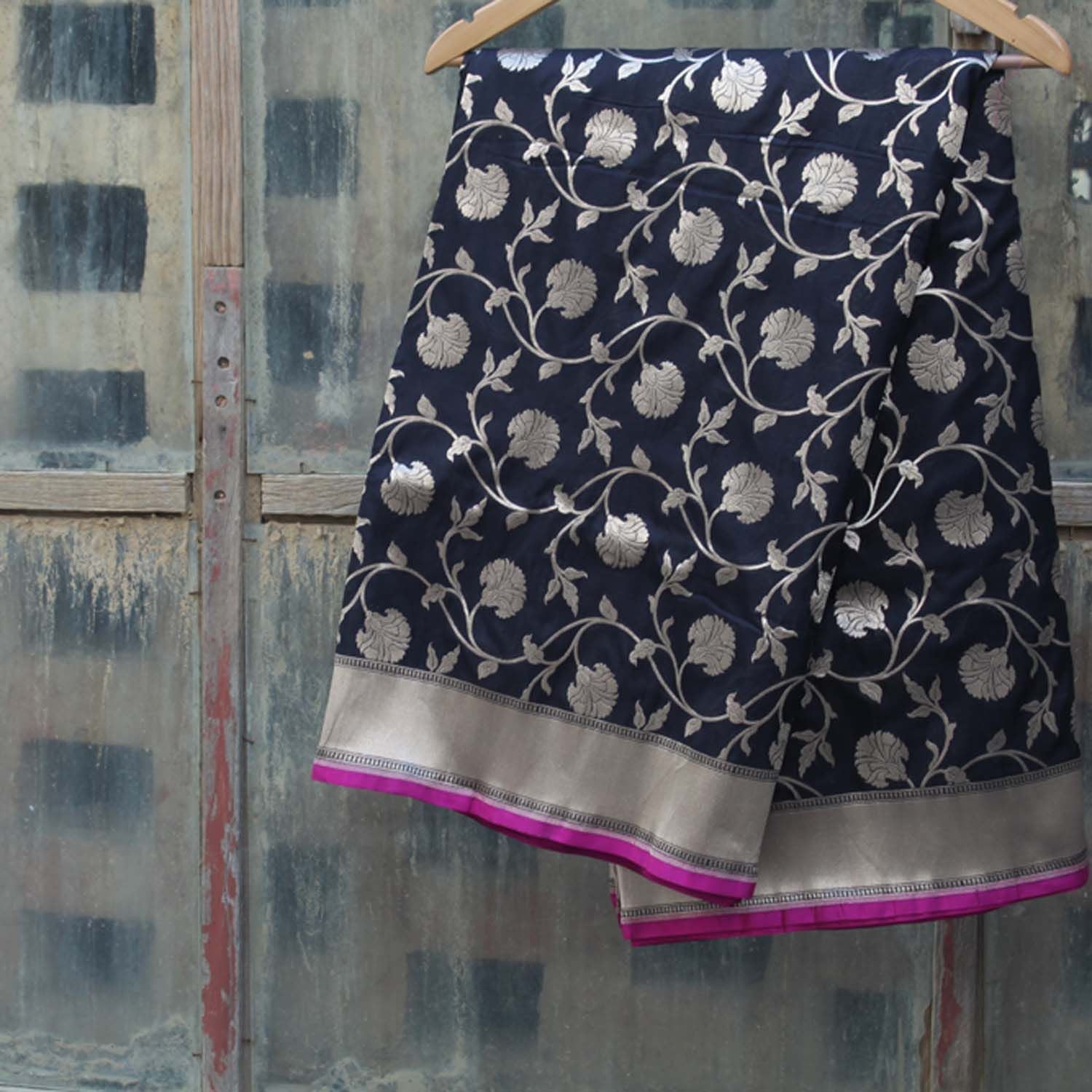 Black Pure Silk Georgette Banarasi Handloom Saree - Tilfi