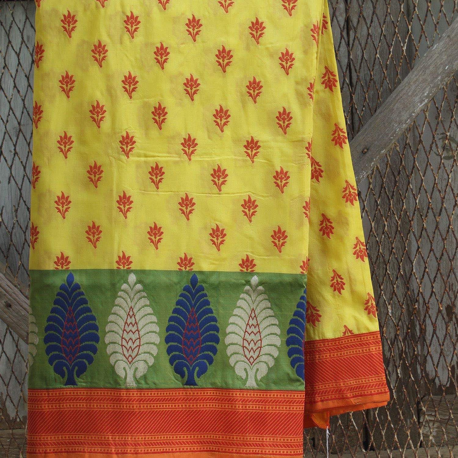 Yellow Pure Silk Georgette Banarasi Handloom Saree - Tilfi - 1