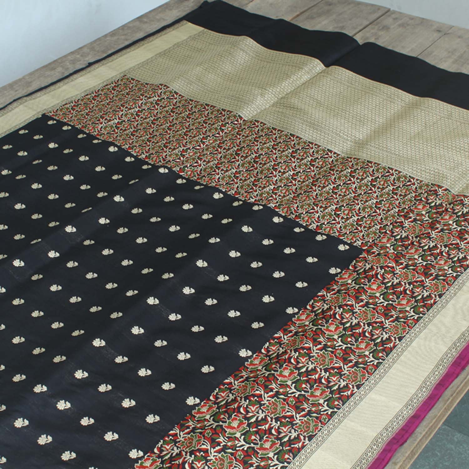 Black Pure Katan Silk Banarasi Handloom Saree - Tilfi