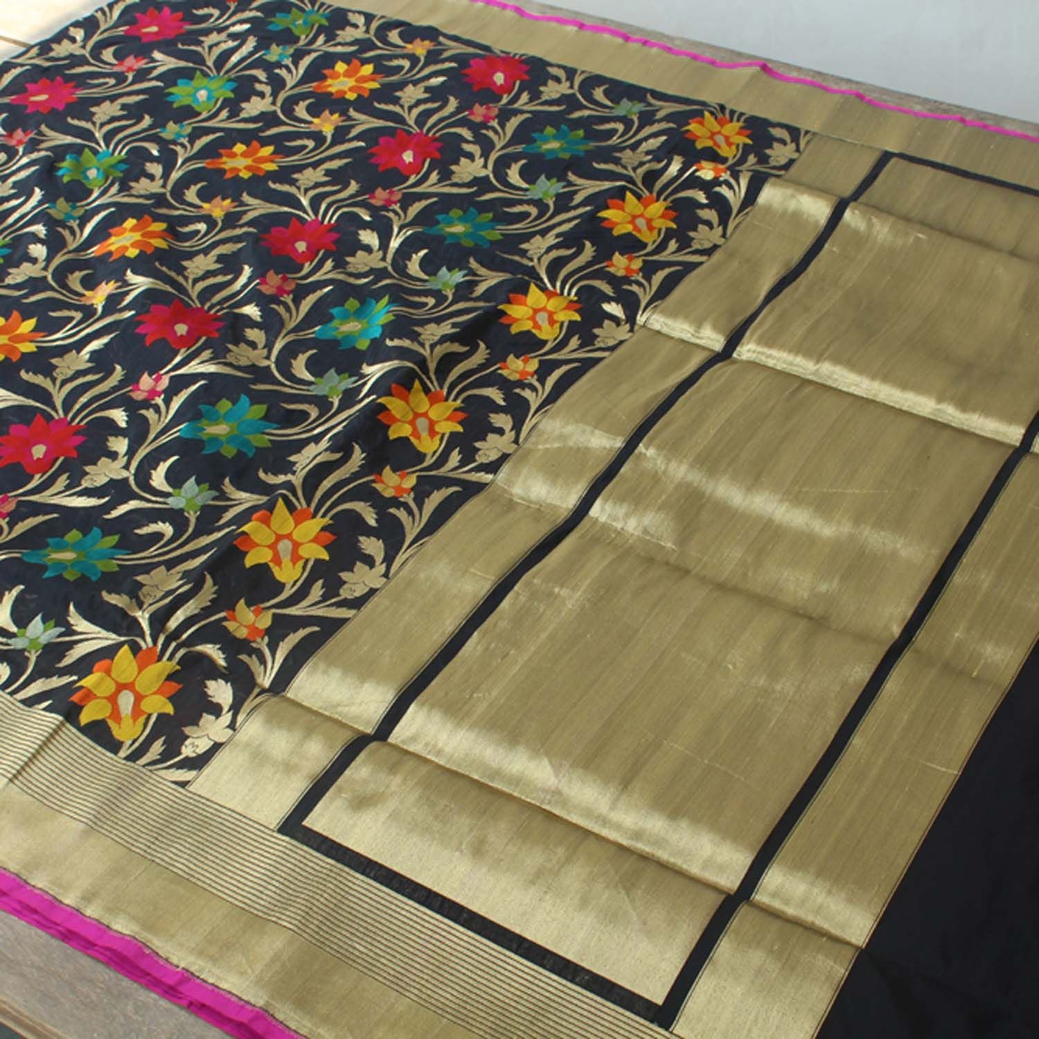 Black Pure Silk Georgette Banarasi Handloom Saree - Tilfi