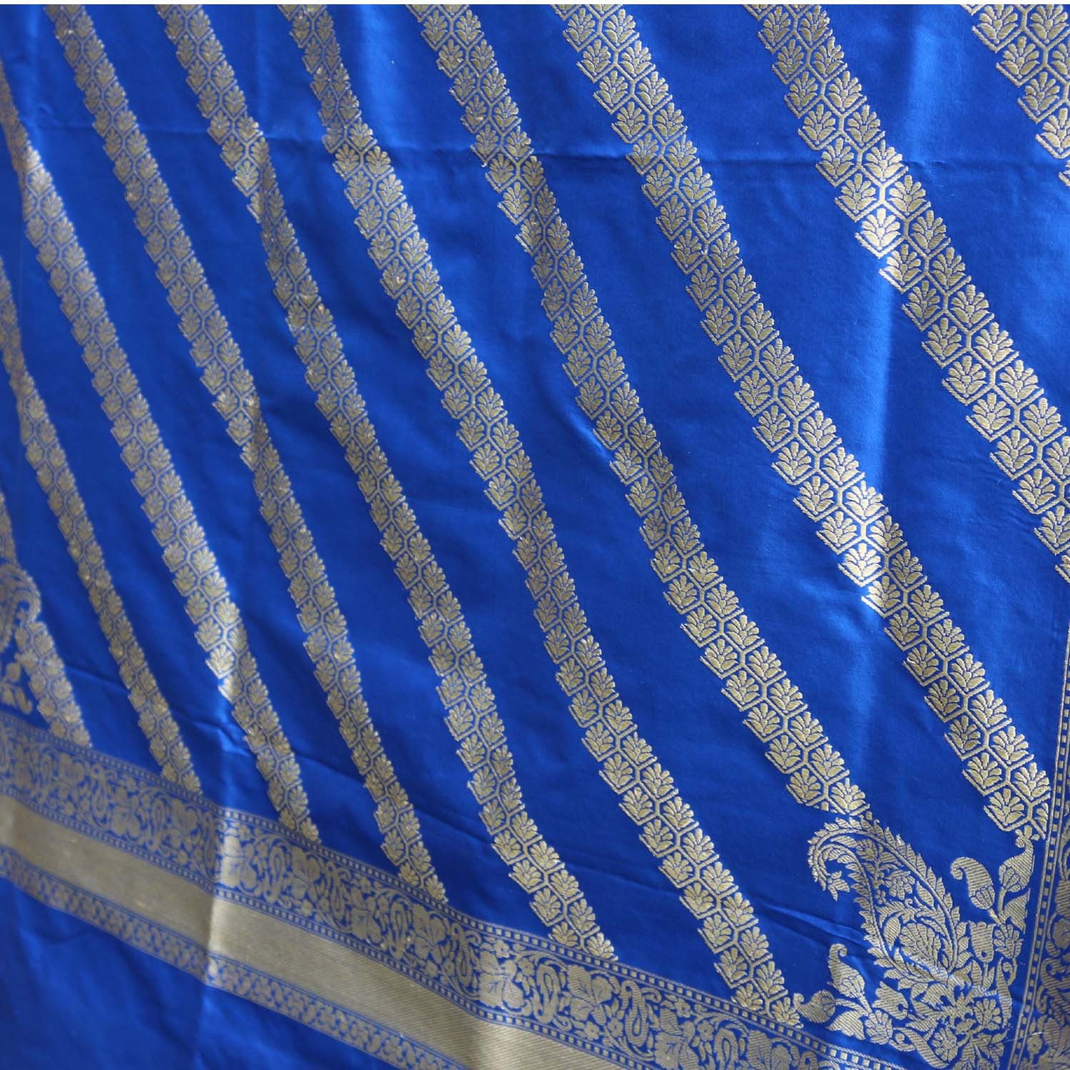 Royal Blue Pure Katan Silk Aadha Jaal Banarasi Dupatta - Tilfi