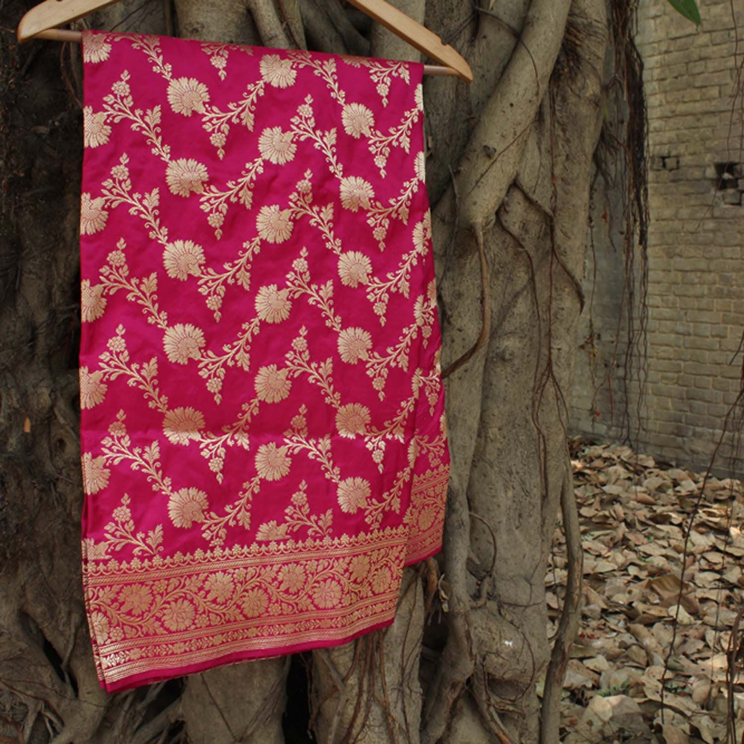 Indian Pink Pure Katan Silk Banarasi Handloom Dupatta - Tilfi
