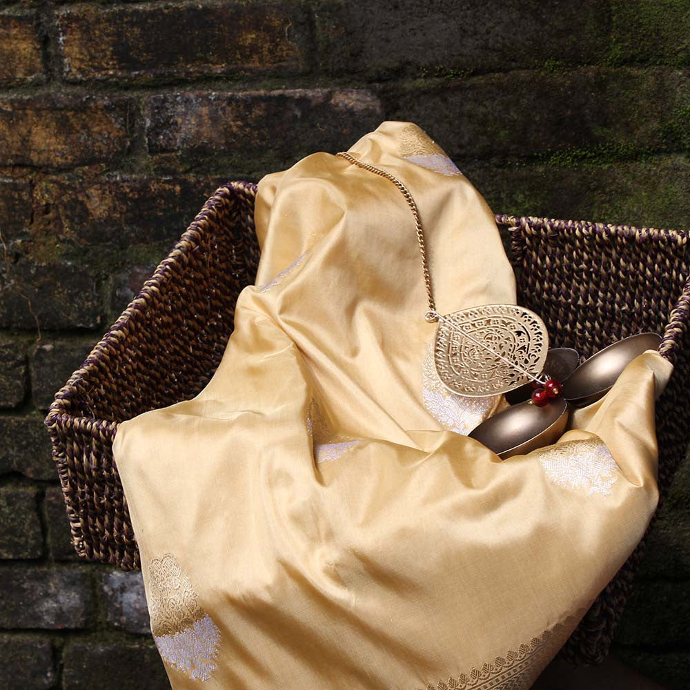 Gold Pure Katan Silk Handloom Banarasi Saree - Tilfi - 1