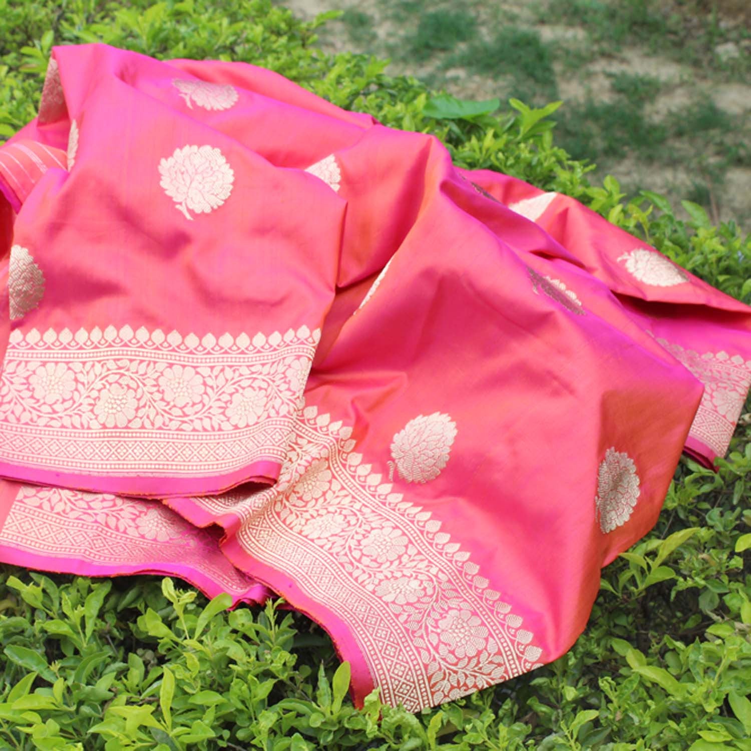 Rani-Orange Pure Katan Silk Banarasi Handloom Dupatta - Tilfi