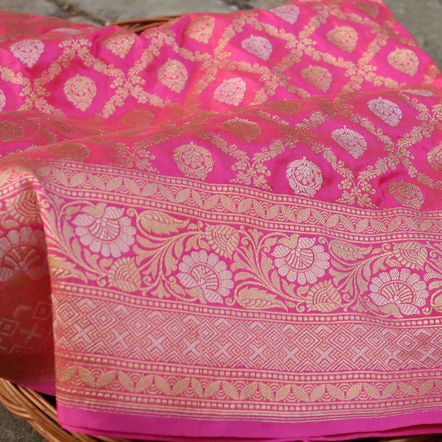 Peach-Rose Pink Pure Katan Silk Banarasi Handloom Saree - Tilfi