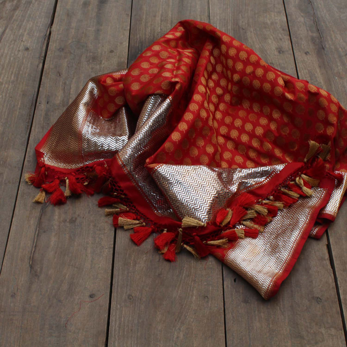 Red-Rani Pure Katan Silk Banarasi Handloom Dupatta - Tilfi - 2