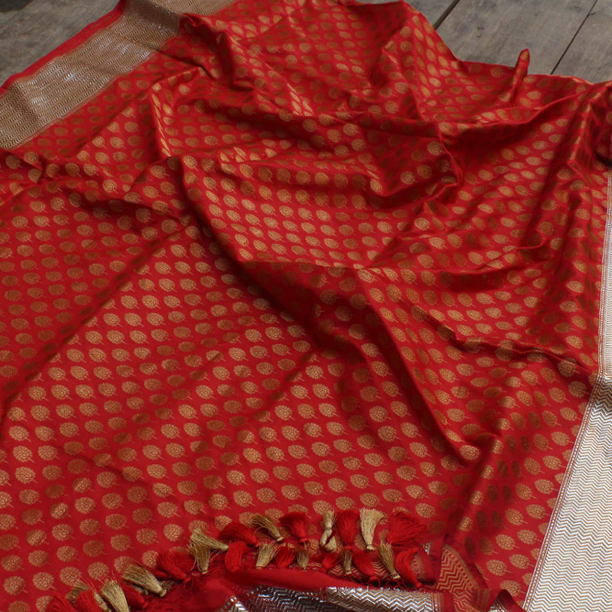 Red-Rani Pure Katan Silk Banarasi Handloom Dupatta - Tilfi - 3