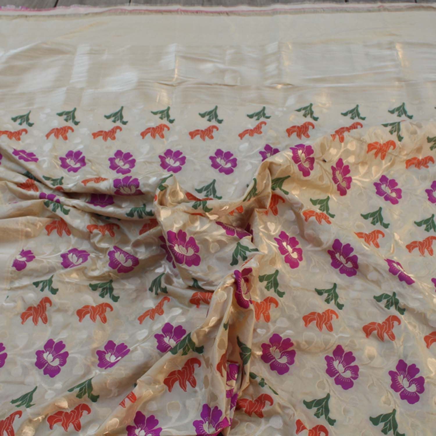 Off-White Pure Katan Silk Banarasi Handloom Dupatta - Tilfi