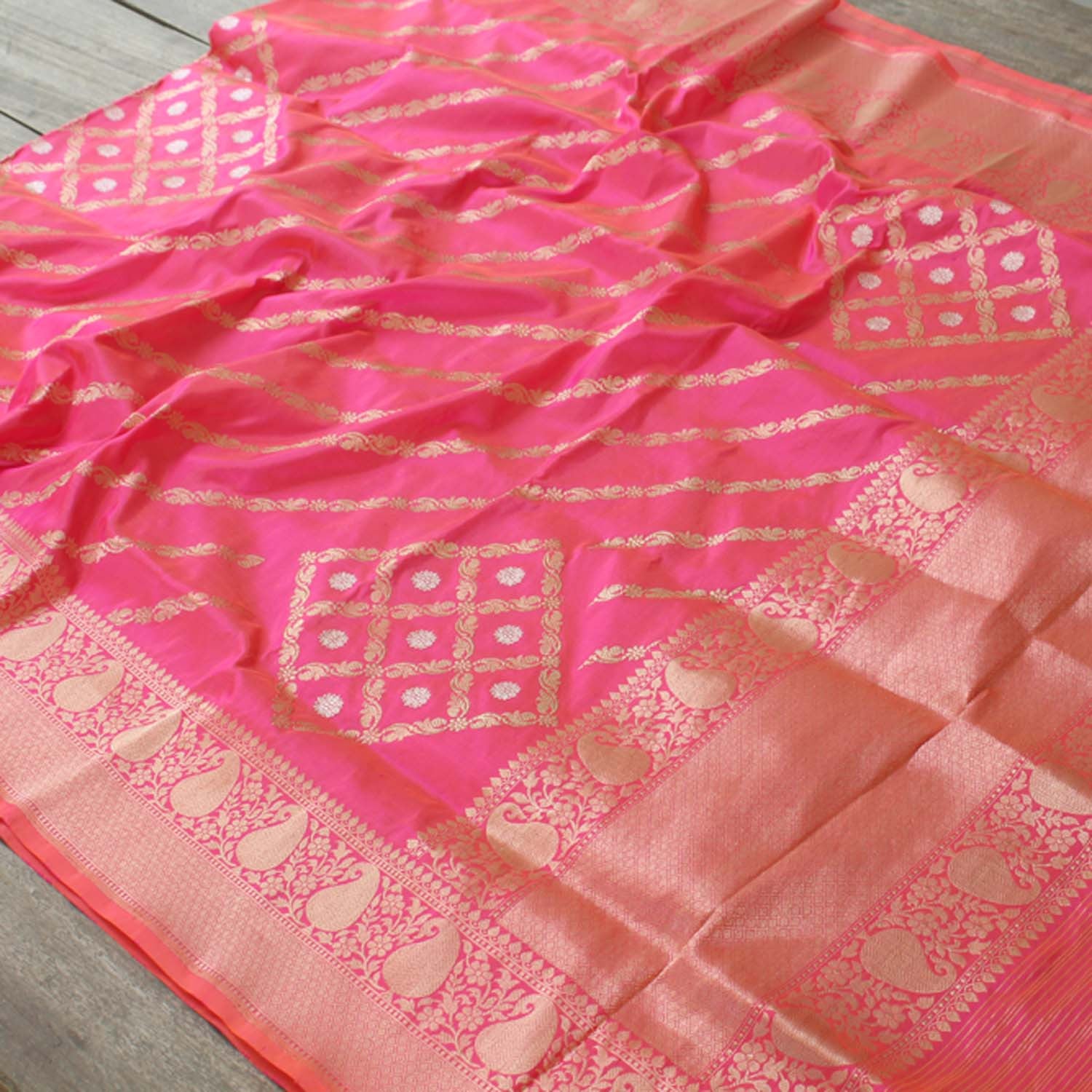 Orange Rose-Pink Pure Katan Silk Banarasi Handloom Dupatta - Tilfi