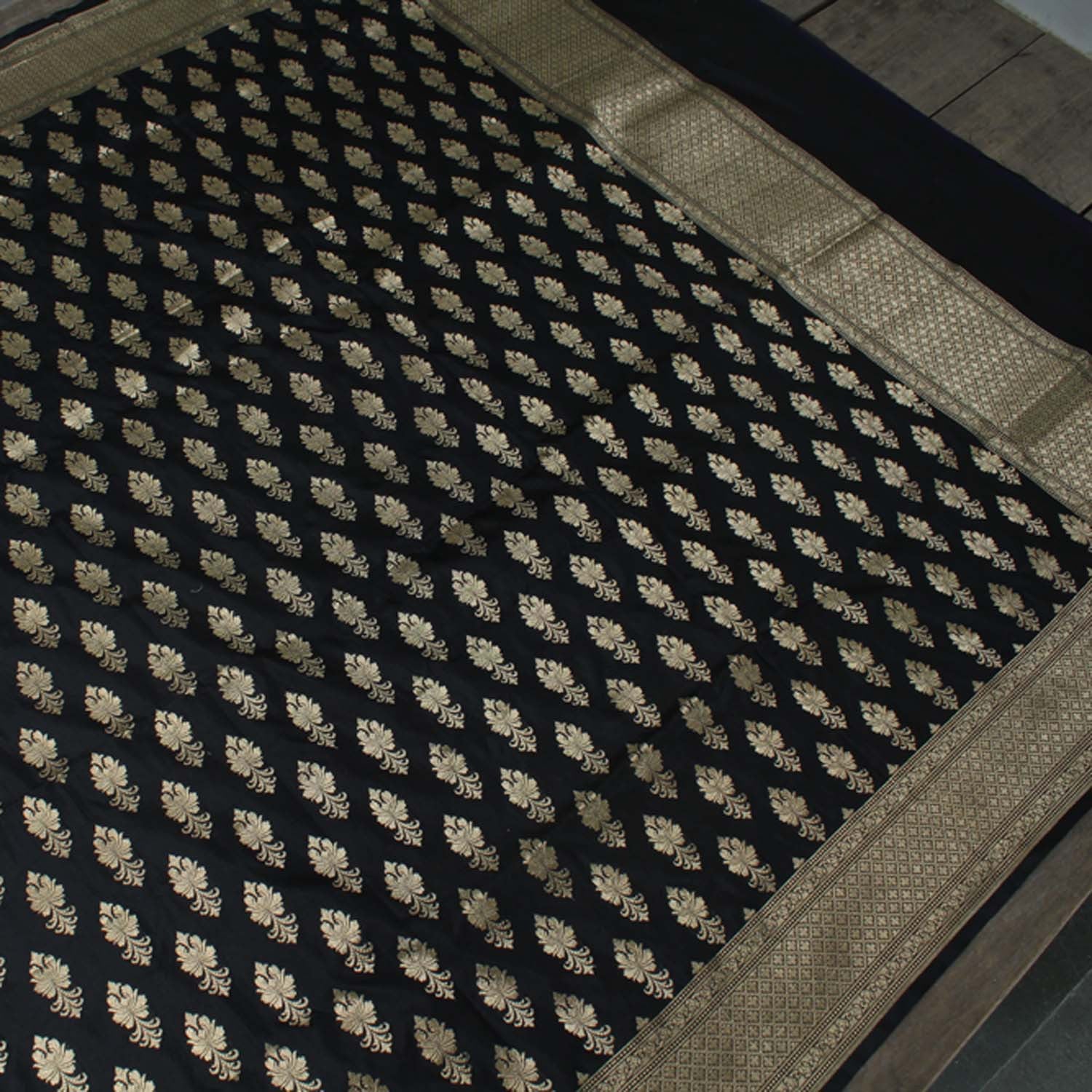 Black Pure Katan Silk Banarasi Handloom Dupatta - Tilfi
