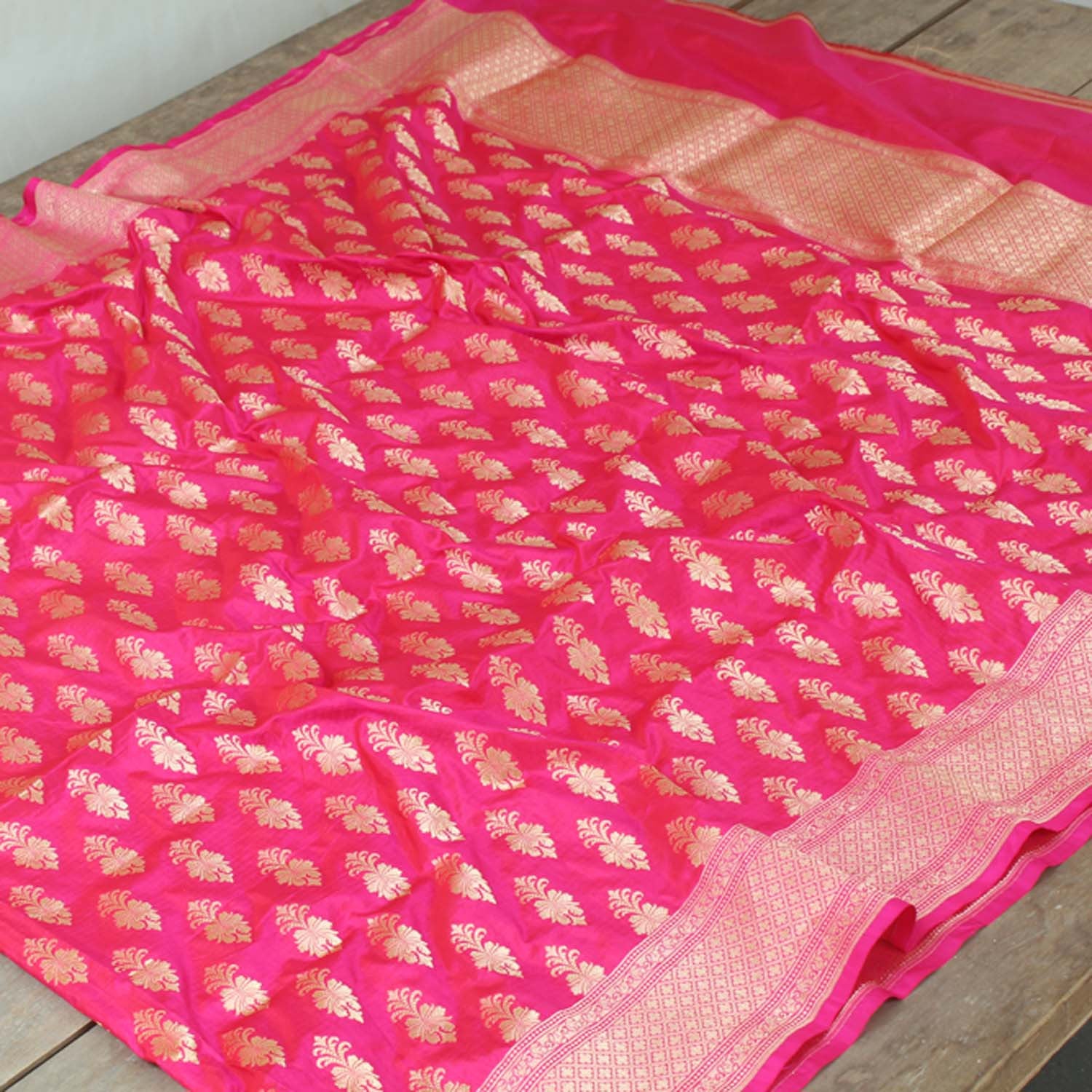 Maroon Rose-Pink Pure Katan Silk Banarasi Handloom Dupatta - Tilfi - 1