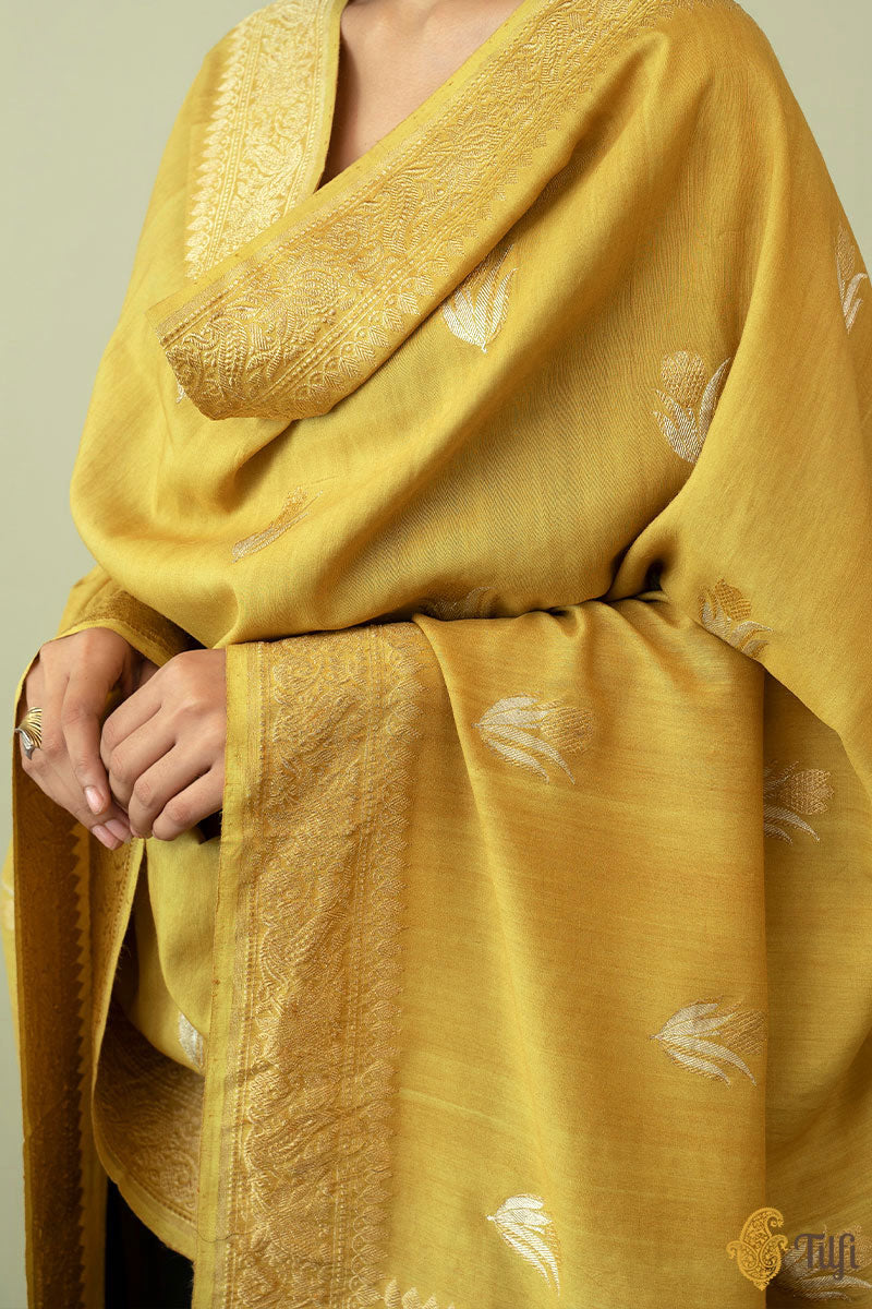 Ochre Green Pure Monga Silk Banarasi Handloom Dupatta