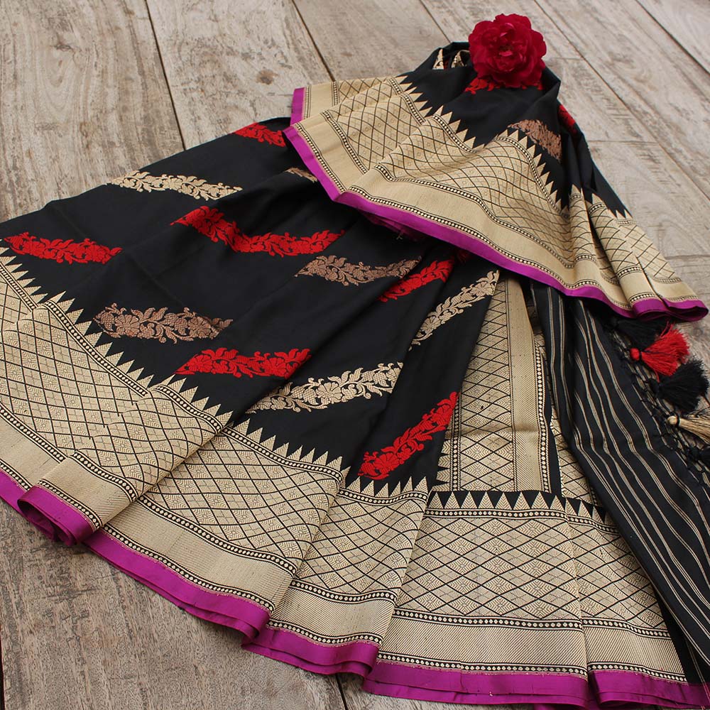 Black Pure Katan Silk Banarasi Handwoven Dupatta