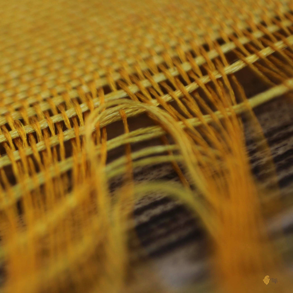 Yellow Pure Katan Silk Banarasi Handloom Saree