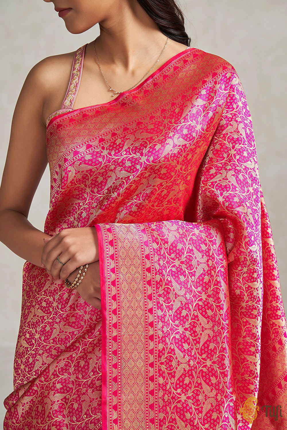 Rani Pink Plain Georgette Saree | Leemboodi