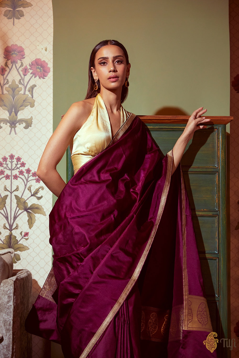 Menaka' Deep Magenta Pure Katan Silk Banarasi Handloom Saree - Tilfi