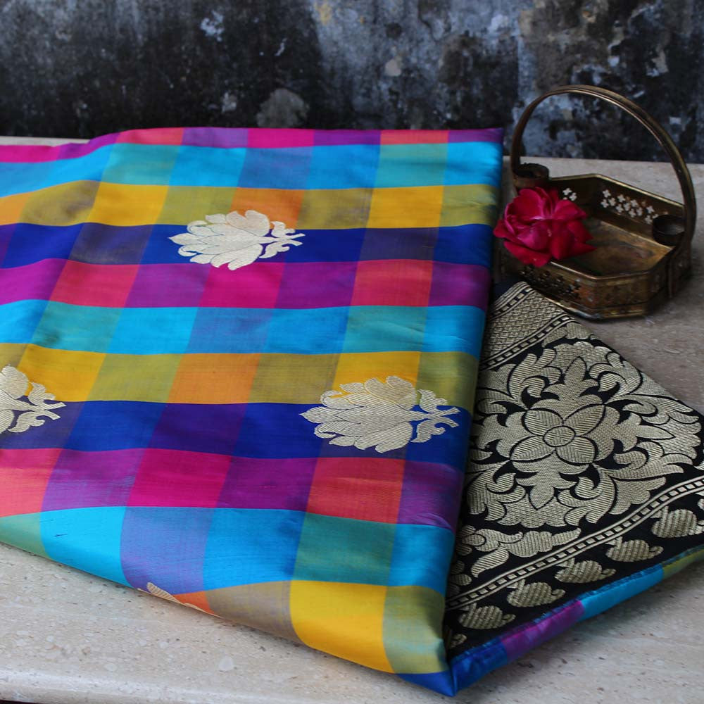 Checkered Pure Katan Silk Handloom Banarasi Saree - Tilfi