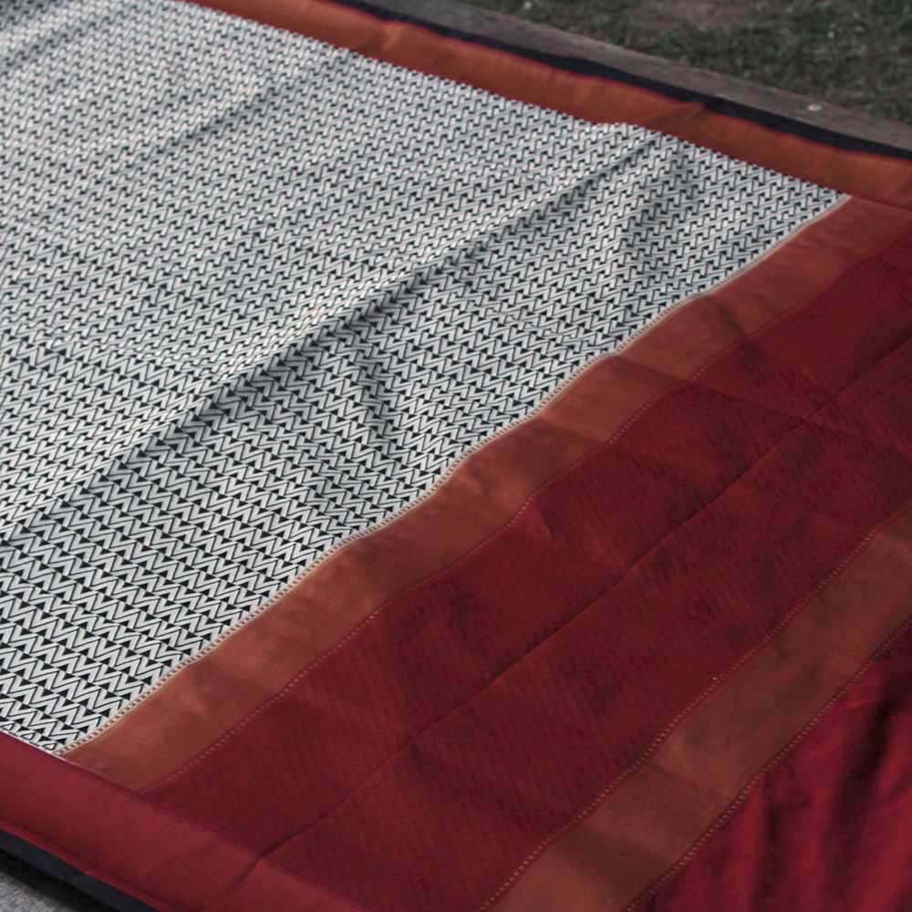 Black and Grey Pure Soft Satin Banarasi Handloom Saree - Tilfi